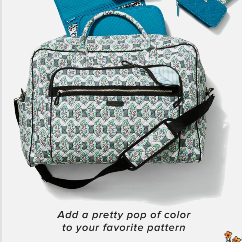 Vera Bradley Iconic Grand Weekender Travel Bag